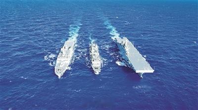【解放军和武警部队国庆节期间严格节日战备值班】金秋举国欢庆日，将士枕戈卫河山。国