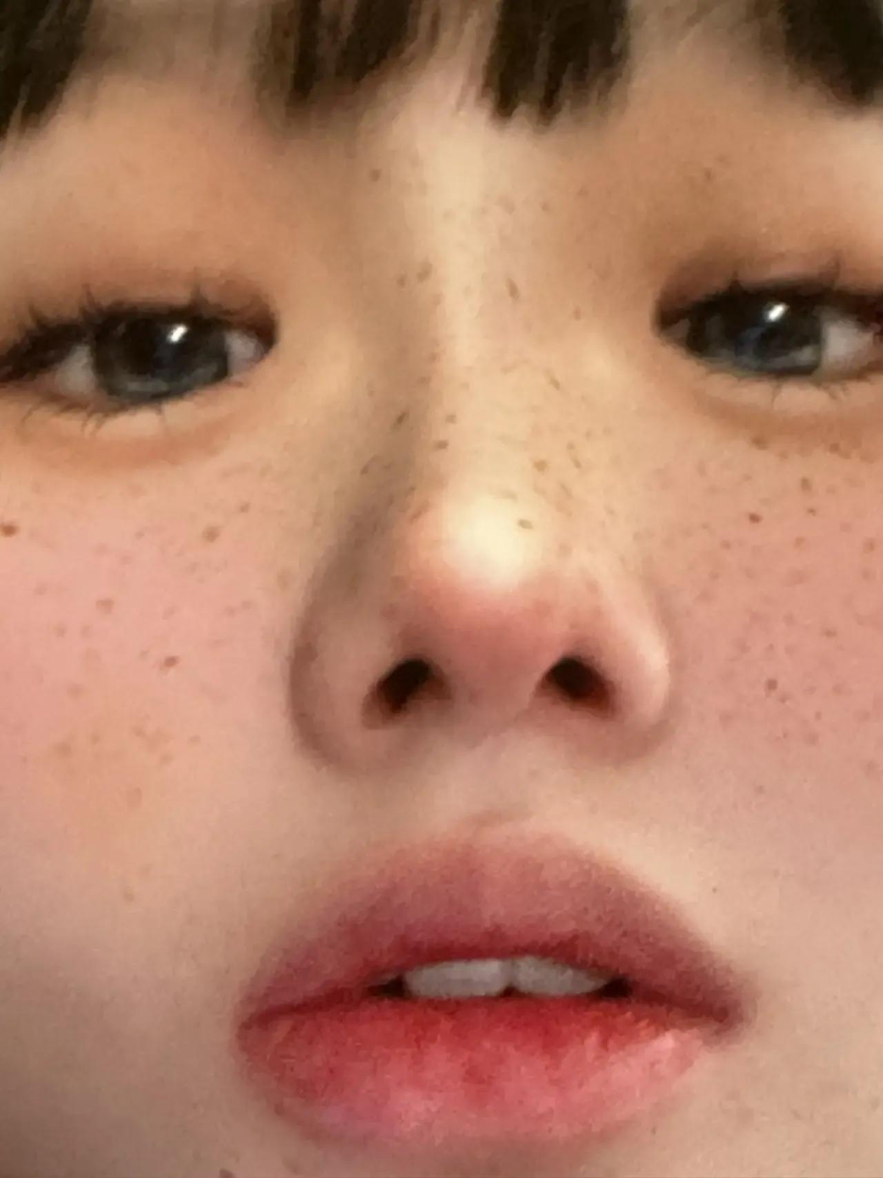 小嘴一嘟，美到爆