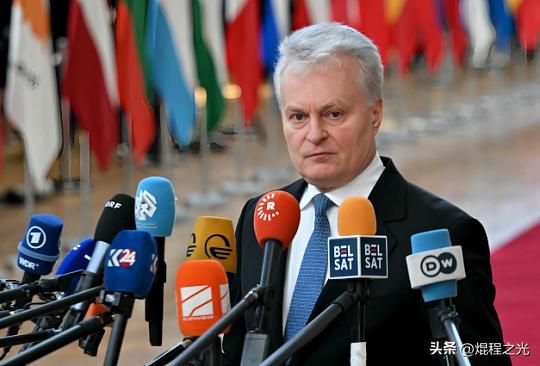 立陶宛总统放话：搞不定对华关系外长摘帽！立陶宛总统瑙塞达给外长下最后通牒，半年内