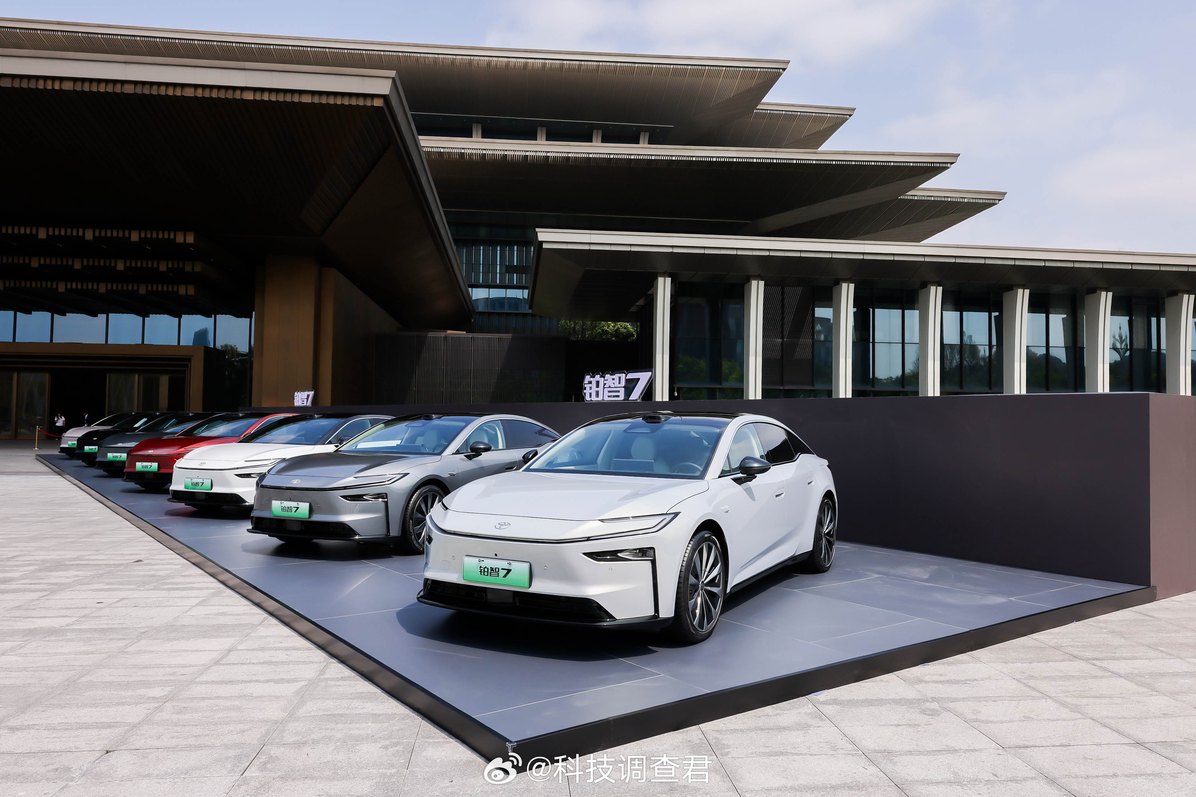 新能源时代的丰田味道无缝衔接铂智X7发布会现场下午15点铂智7预售发布会要来了现