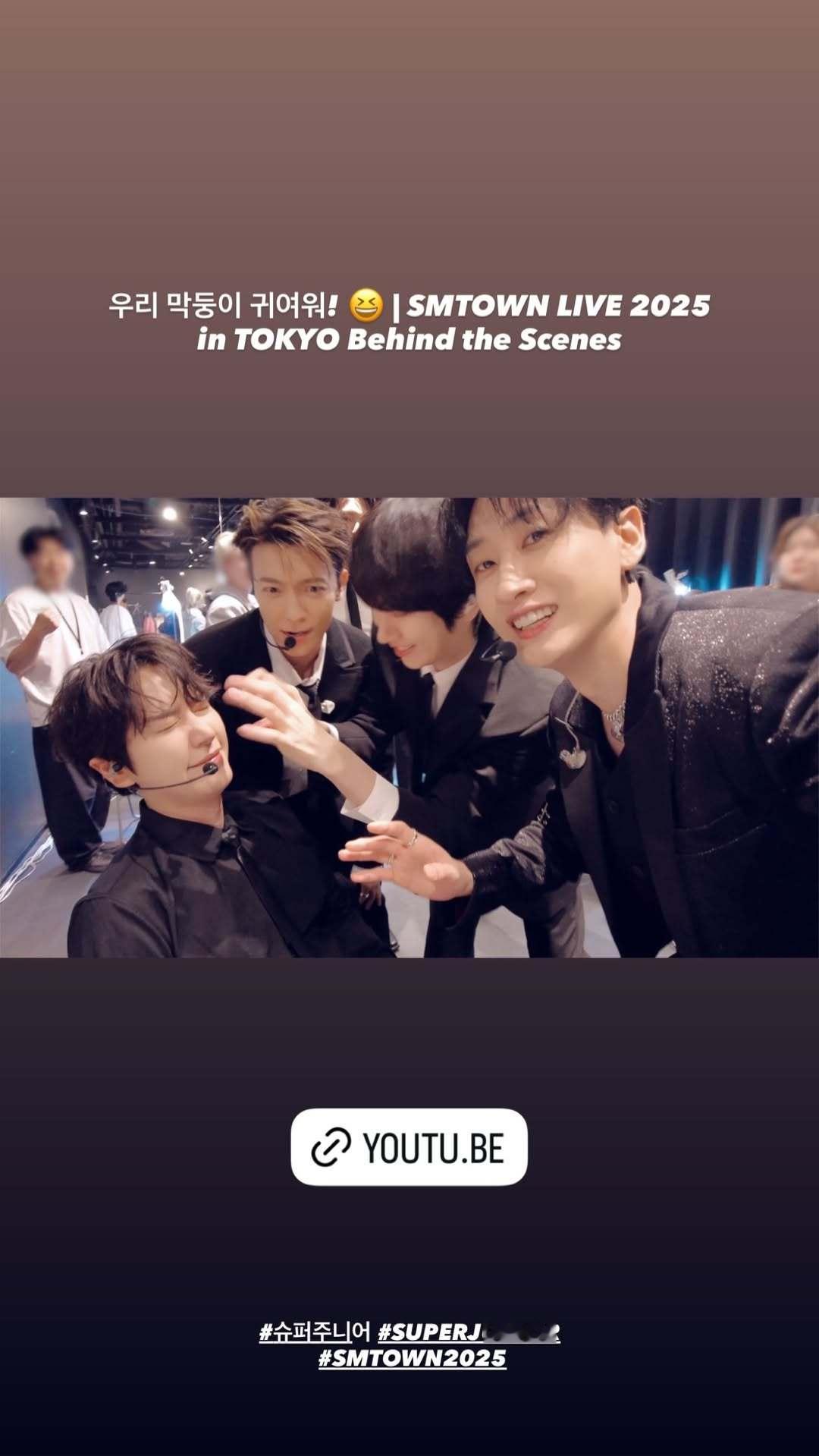 “CB百蓝_。251112 ins story更新两则： 