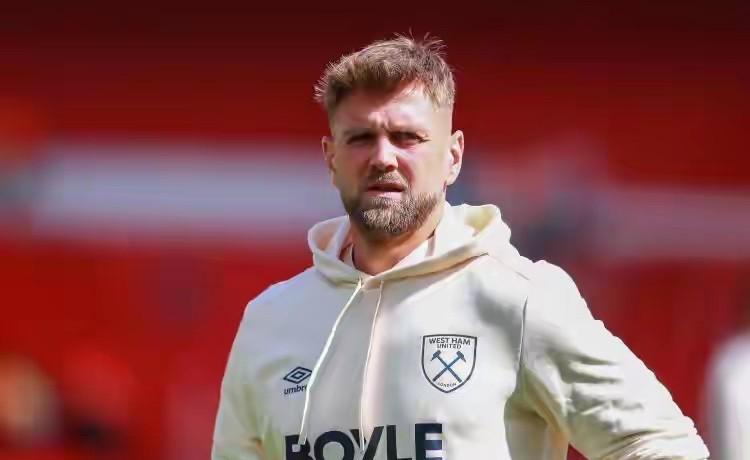 我一直认为，何塞卢离开，哪怕给整个大吉鲁，皇马的战术体系也更丰富些，这笔交易现在