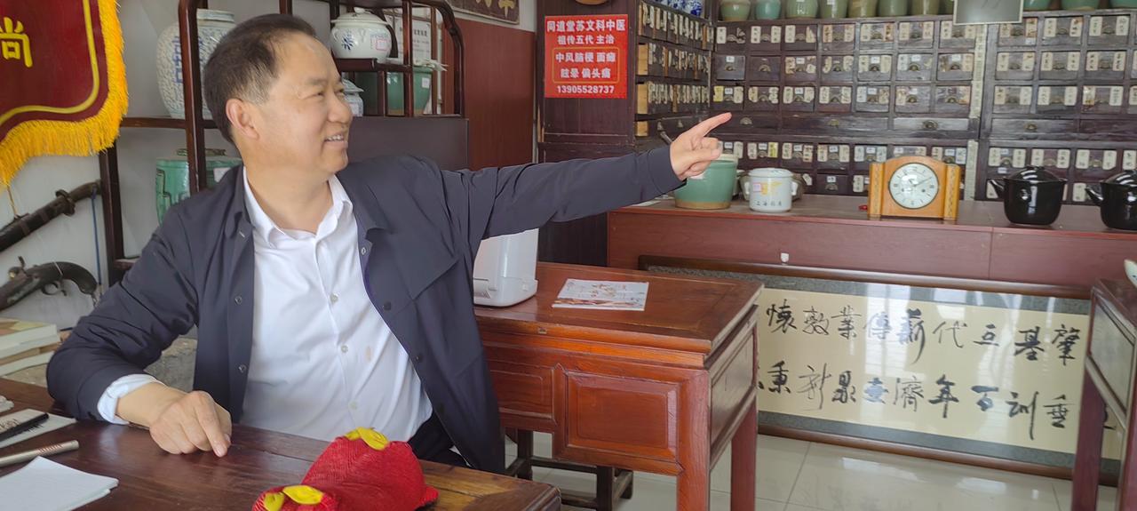 挚友苏文科
       怀远，依傍淮水，是一座千年古城。一方水土养一方人，在这