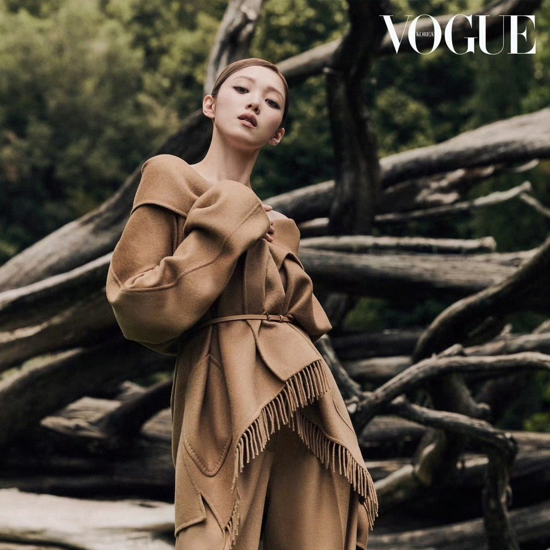 李圣经《Vogue Korea》12月 
