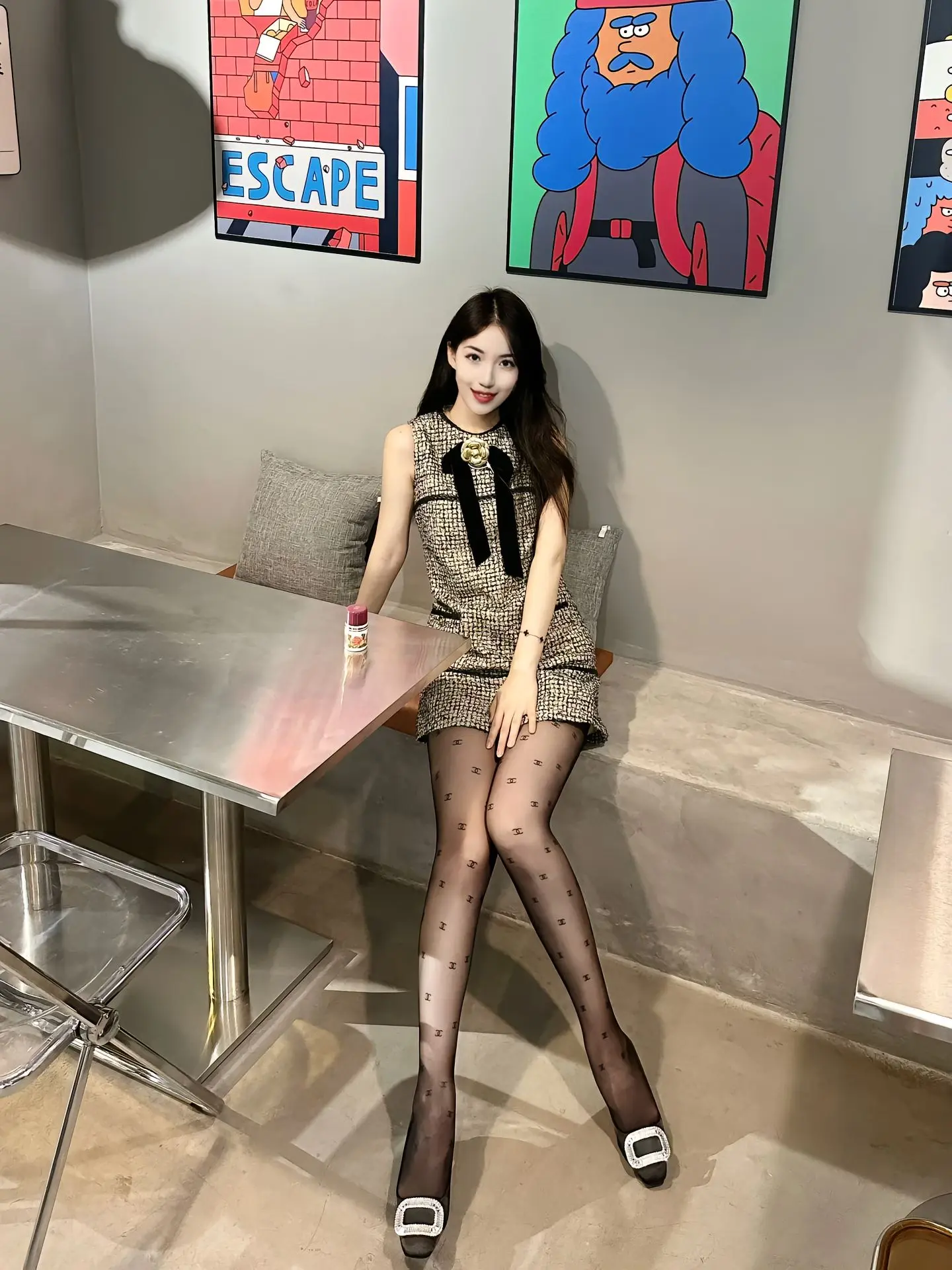不是漂亮女人会骗人 是丑的骗你 你不信