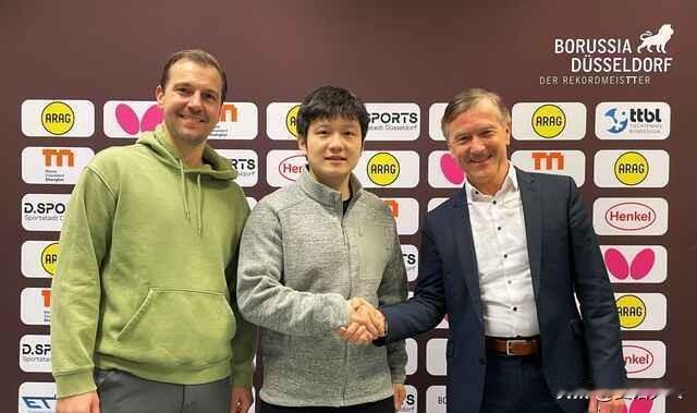 杜塞尔多夫官网报道：
凭借成功签下中国超级巨星樊振东，杜塞尔多夫乒乓球俱乐部（B