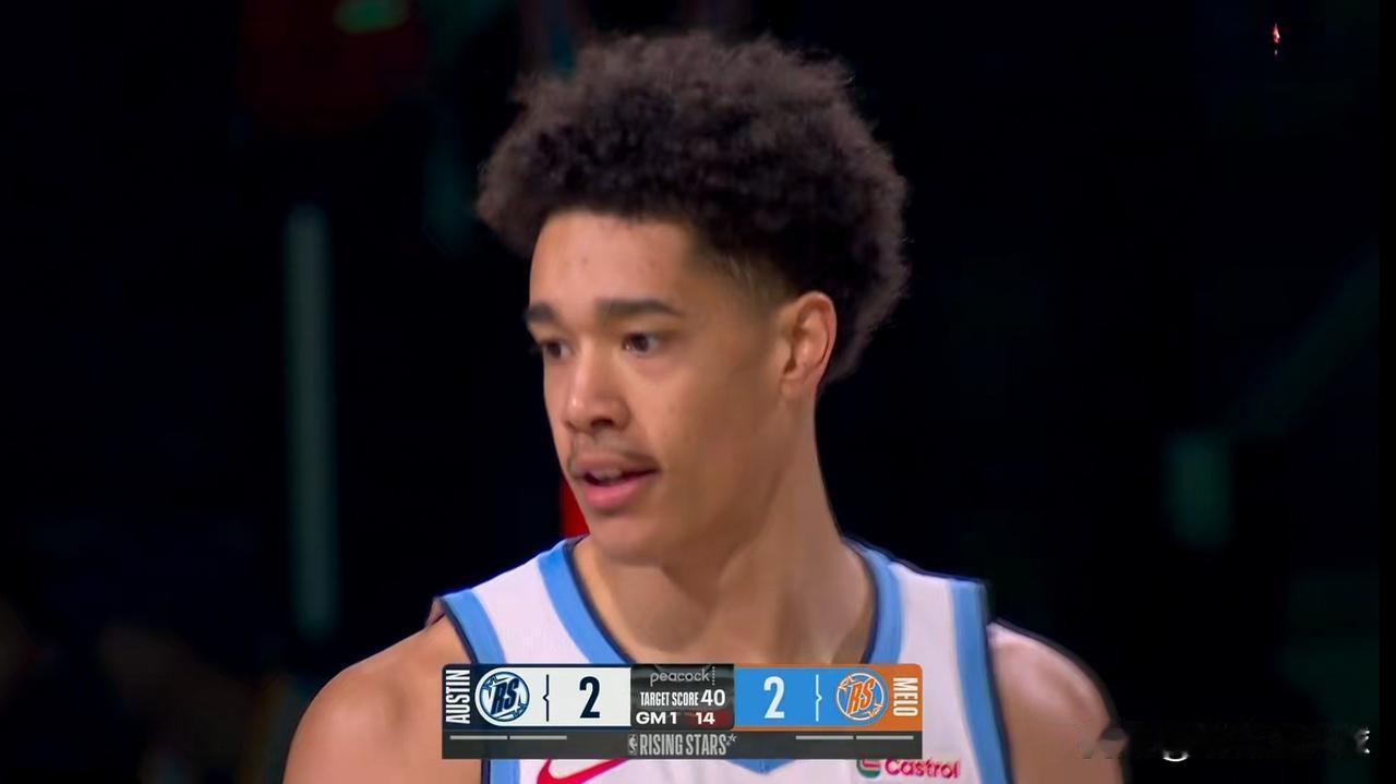 快船新秀尼德豪泽真是太争气了！在今天结束的一场全明星新秀赛中，虽然尼德豪泽所在的