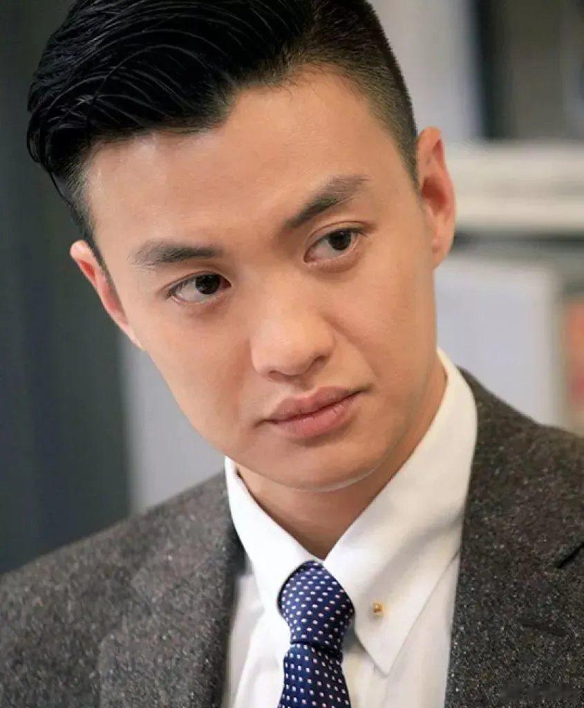 周一围为何对多年恶评一直选择沉默？他的回答让我对他产生了好感在一次采访中，他是这
