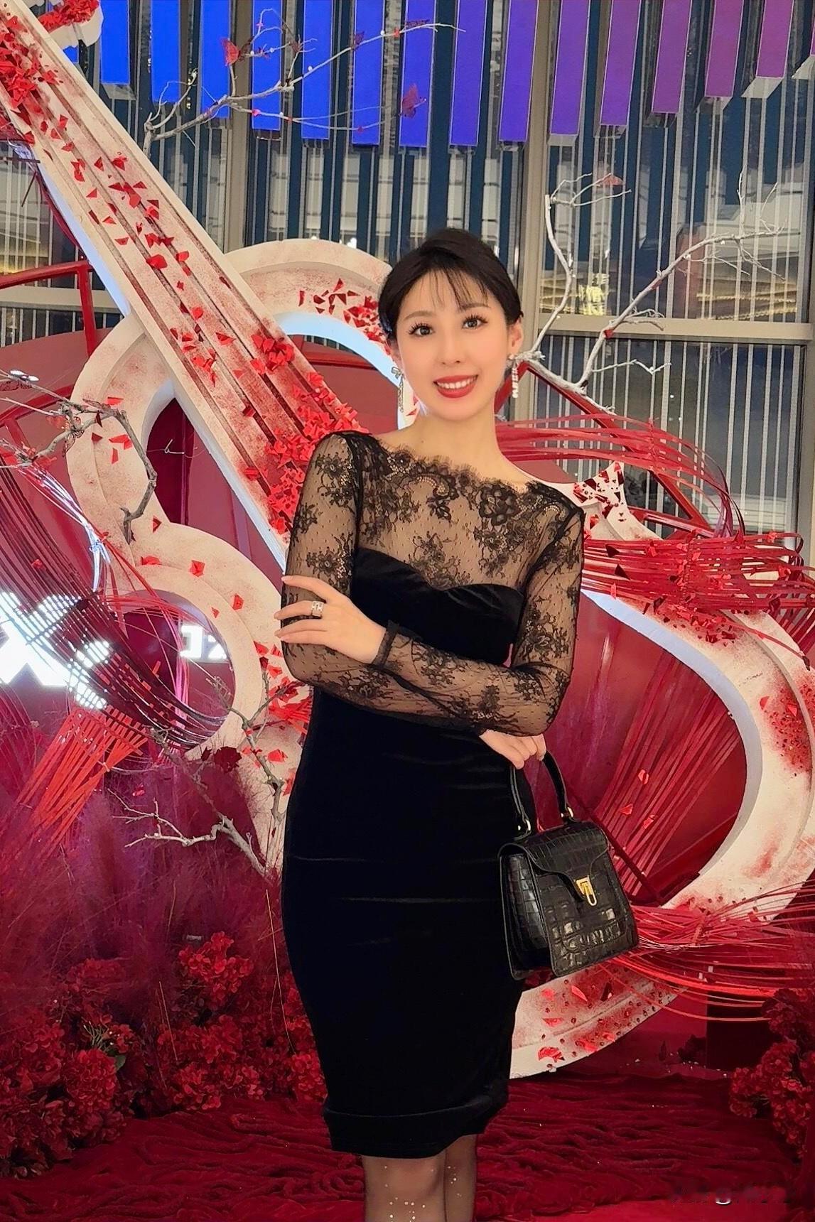 在无锡❤️和姐妹吃漂亮饭！
当然要和姐妹聚会吃饭啦🎈
家门口的万象汇约起来！?