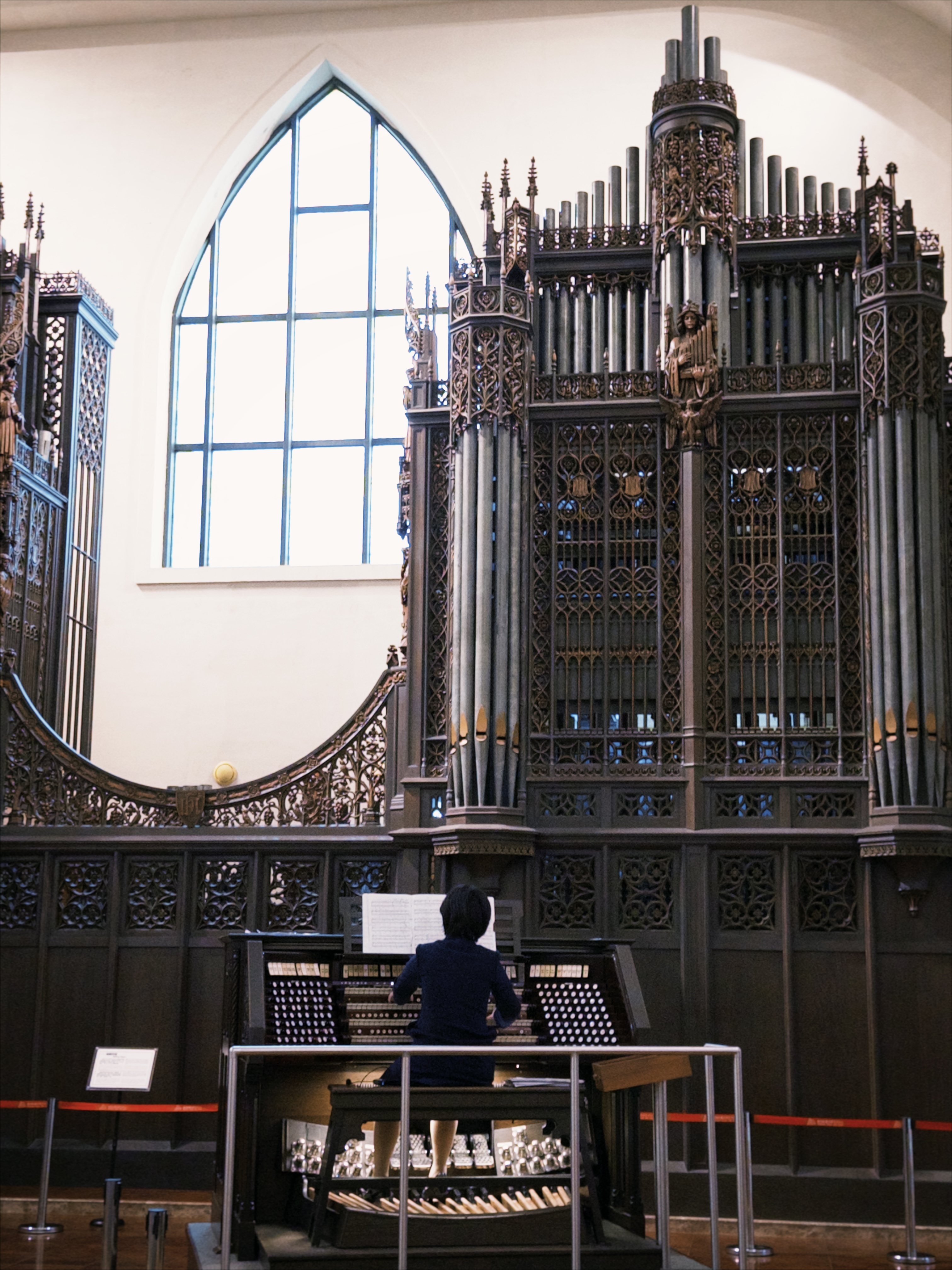并不是每个品牌只要发个产品，就能一下子站在所有聚光灯下，一举翻身一发不可收拾的更