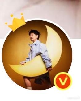 小皇冠萌萌萌萌萌！！！ 