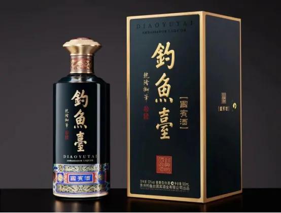 山东人爱喝什么酒？酒桌上不见“茅五泸除外”，反而是这4款“大牌”！

第1款：钓