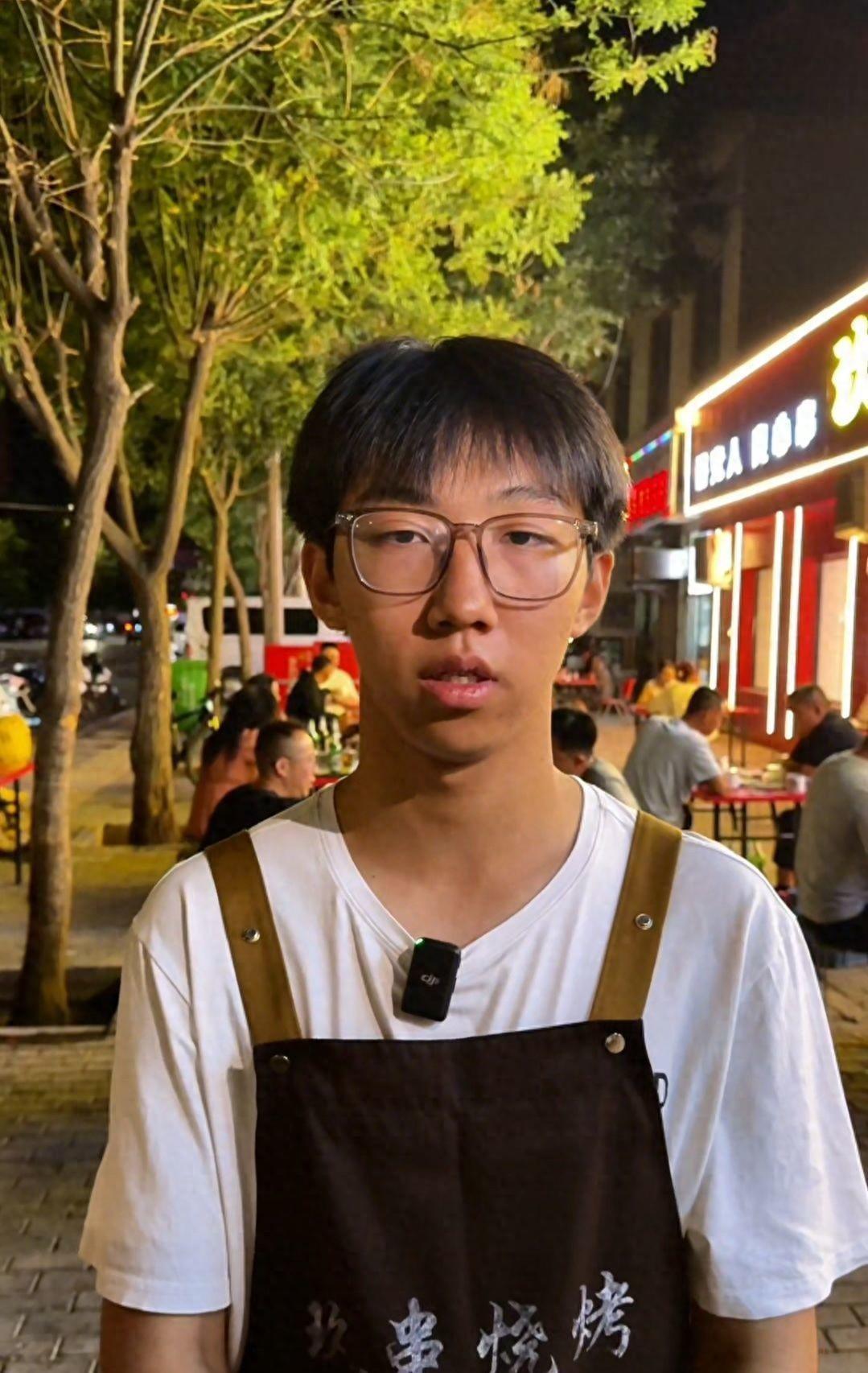太懂事了！内蒙古，一男生高考考了640分，可分数出来后，他没有要"全家桶"，也没