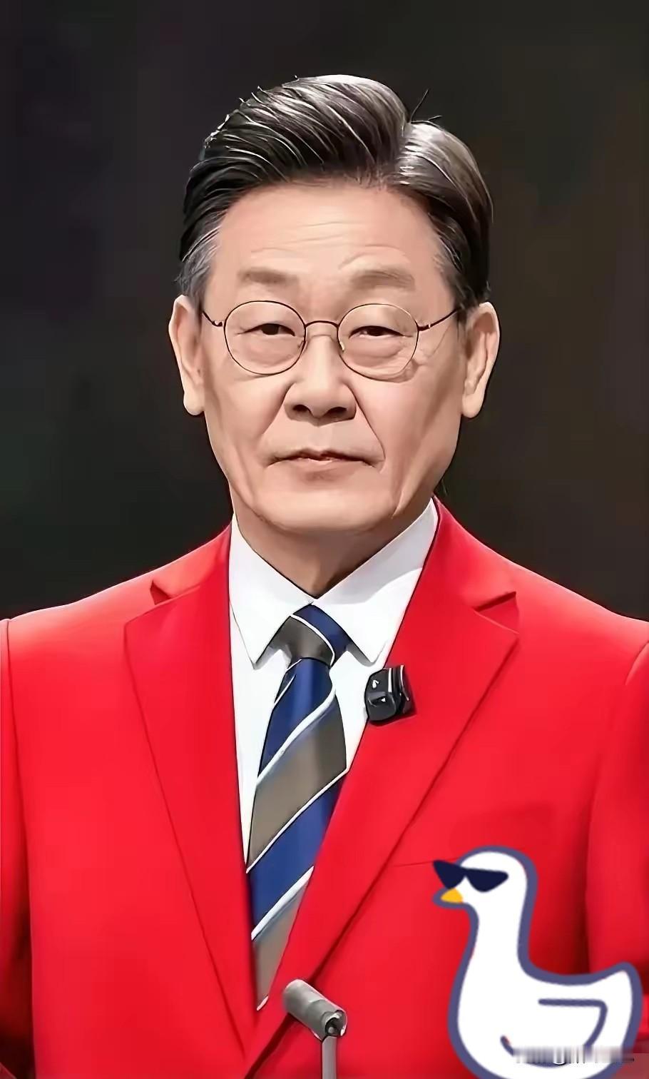 就在刚刚
韩国央行对外发声

9月11日下午，他们一位高层理事公开表态：“必须降