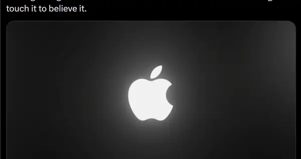苹果发布首款触控屏MacBook Pro：发光Logo时隔10年回归！