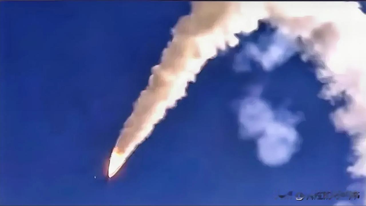 普京的煤气罐天下无敌？
俄罗斯最近宣称，“海燕”核动力导弹初步试射成功，试验射程