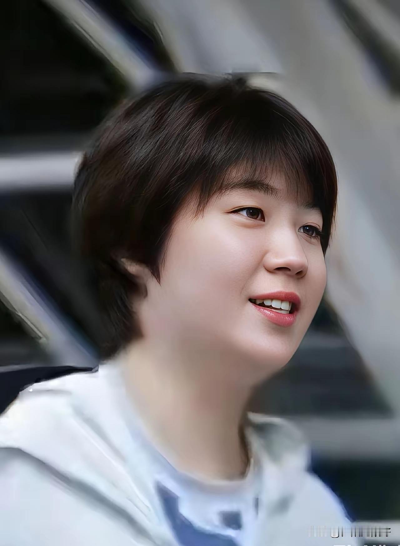 蒯曼打不了削球手，难成大器！伦敦世乒赛女团决赛，中国女乒主教练马琳，对蒯曼足够的