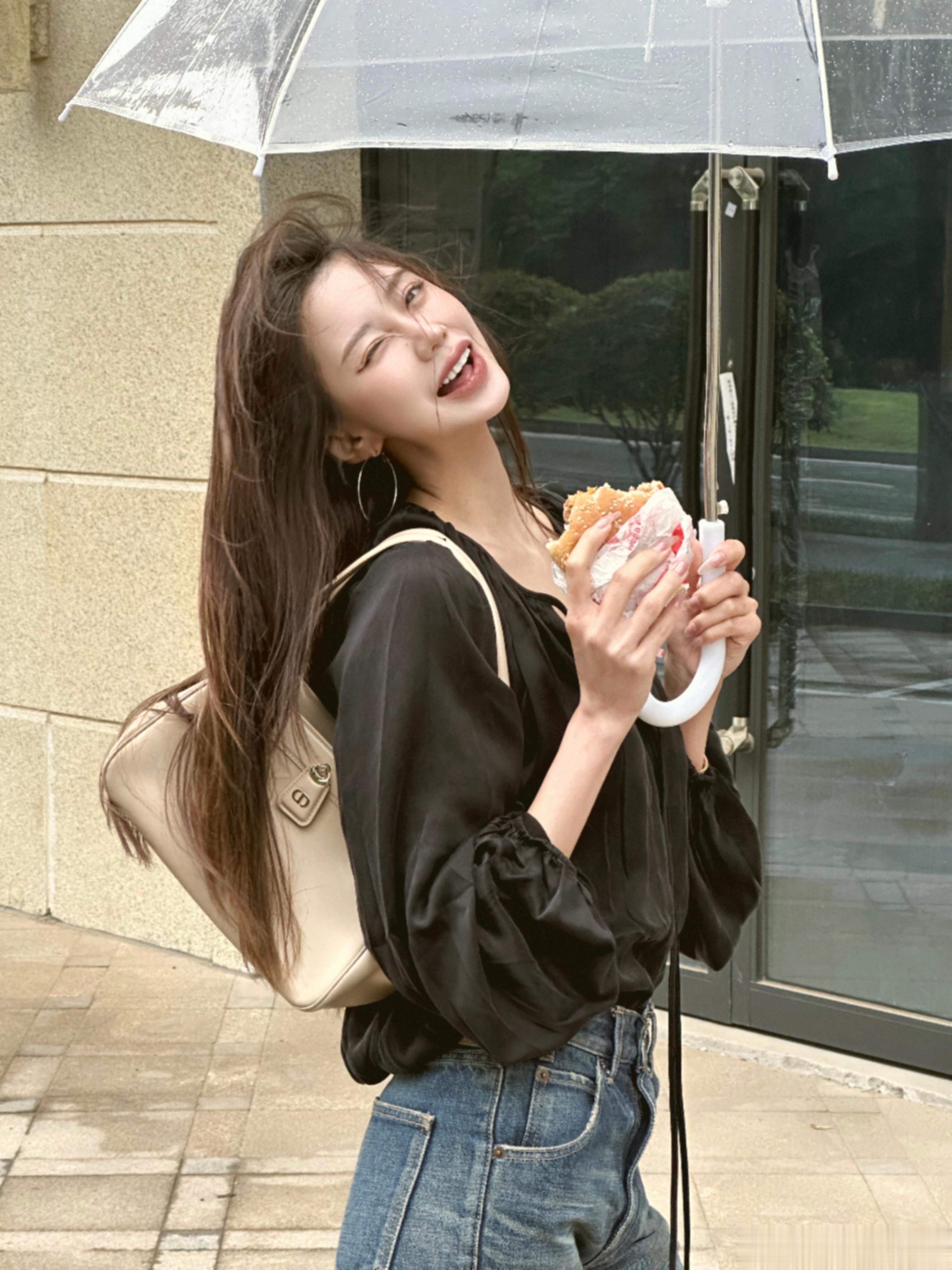 🍔好吃 ​​​