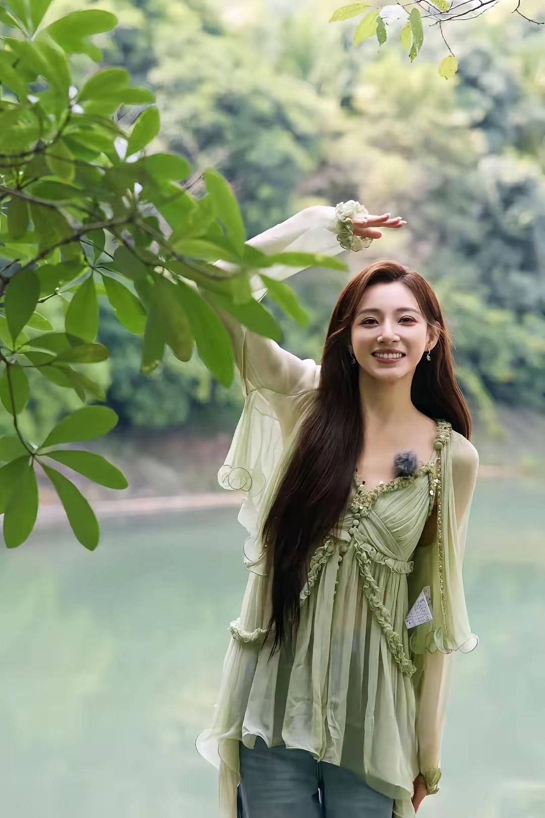 这张照片非常靓丽马凡舒