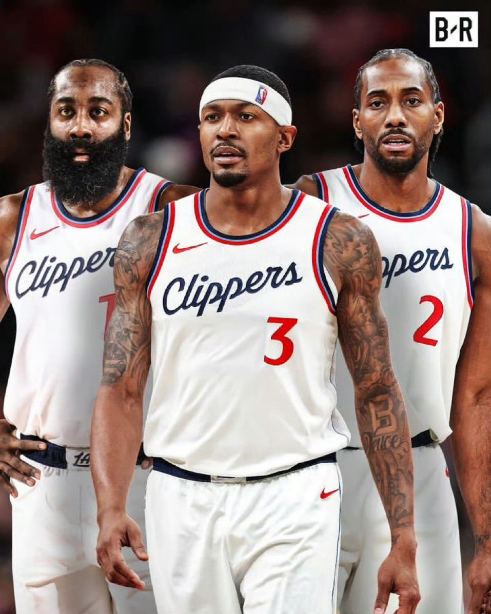 Shams在ESPN节目《NBA Today》中透露，哈登此前在招募比尔加盟快船