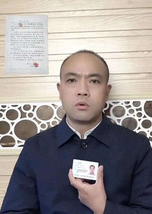 2024年，云南镇雄县公安局副局长，因受贿、玩忽职守被判4年，然而，出狱后的他坚