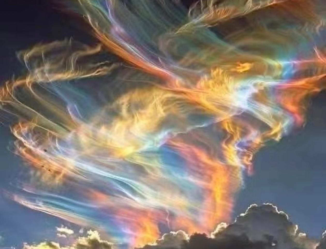 咱所拥有的很多东西都是内心召唤过来了，也就是所谓的：心不唤物物不至。所以，想要拥