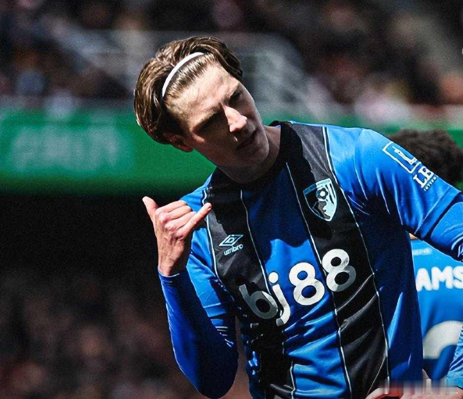 阿森纳1比2伯恩茅斯 主场爆冷！阿森纳1-2不敌伯恩茅斯 近9轮英超首败 争冠优