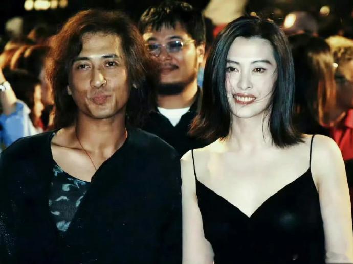 王祖贤这张照片直接封神，堪比巅峰时期的林青霞 ​ ​​​