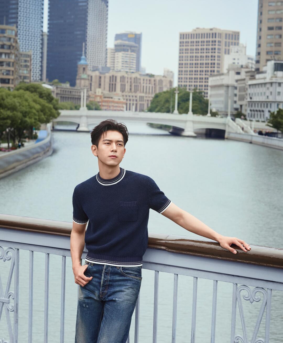 李现 Prada普拉达七夕特别策划：与桥相遇