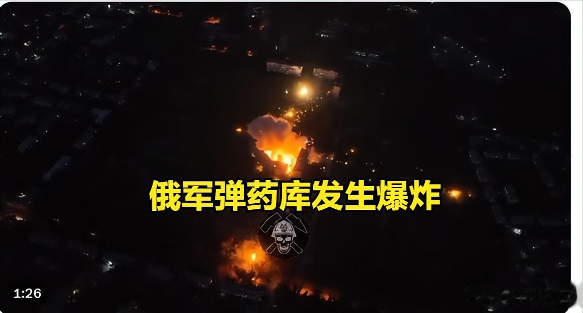 俄罗斯军队在马凯耶夫卡的弹药库发生大爆炸。
昨天晚上，被俄军占领的马凯耶夫卡发生