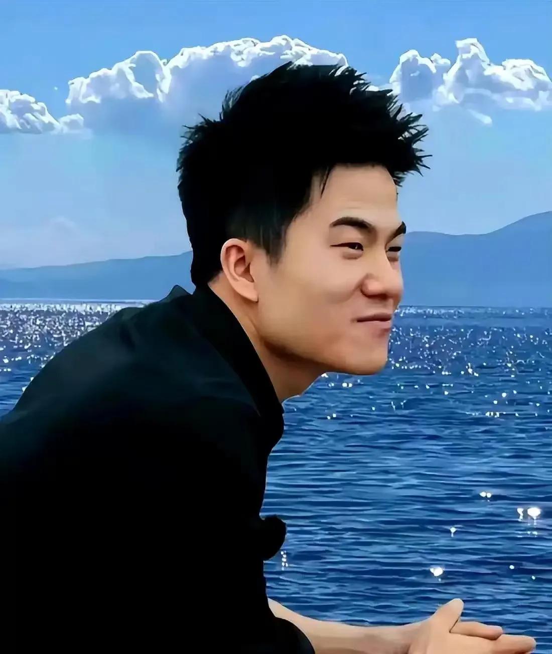 直播带货行业能长久吗?目前来看还能持续，至于多久谁也不知道，行业的颠覆往往出乎意