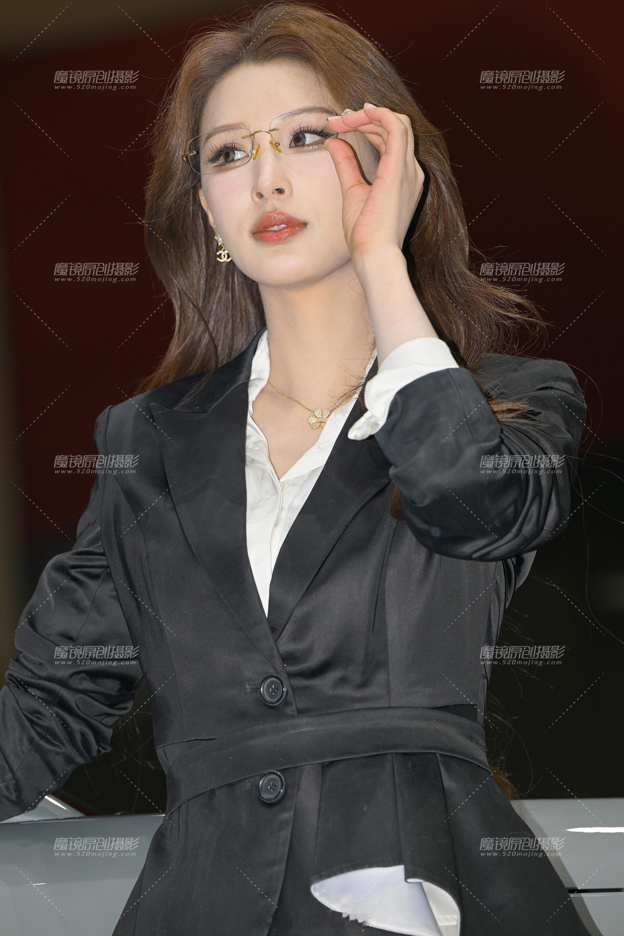 觉得自己有超绝穿搭审美这模特小姐姐穿搭咋样？ 