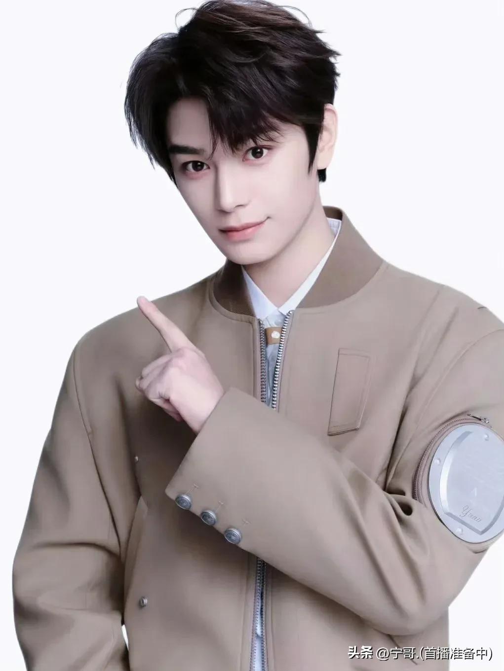 惊爆！娱乐圈：明星秘事背后的虚伪、自私与丑恶

娱乐圈这潭水，浑得让人咋舌。铁铁