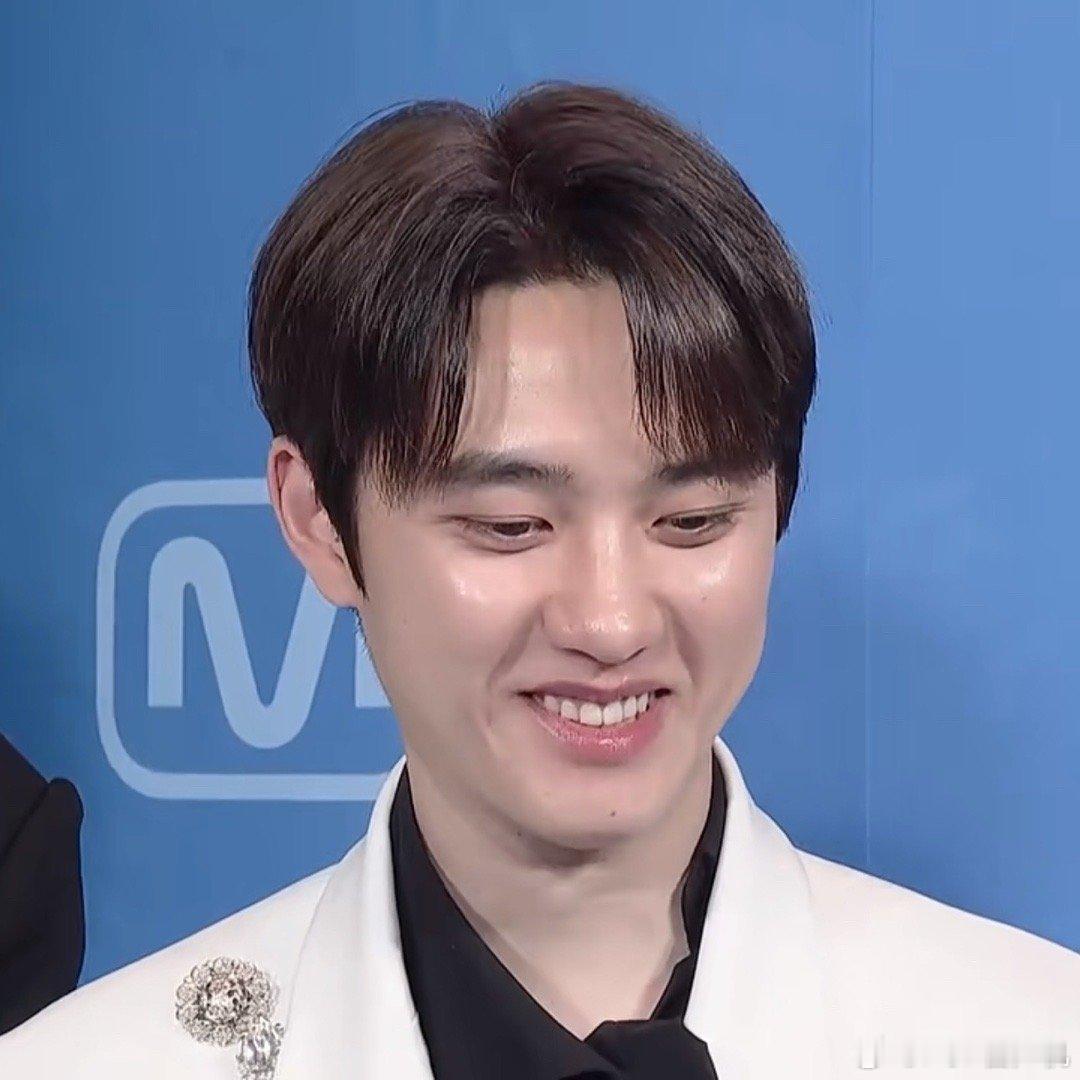 EXO和ENHYPEN同框状态 