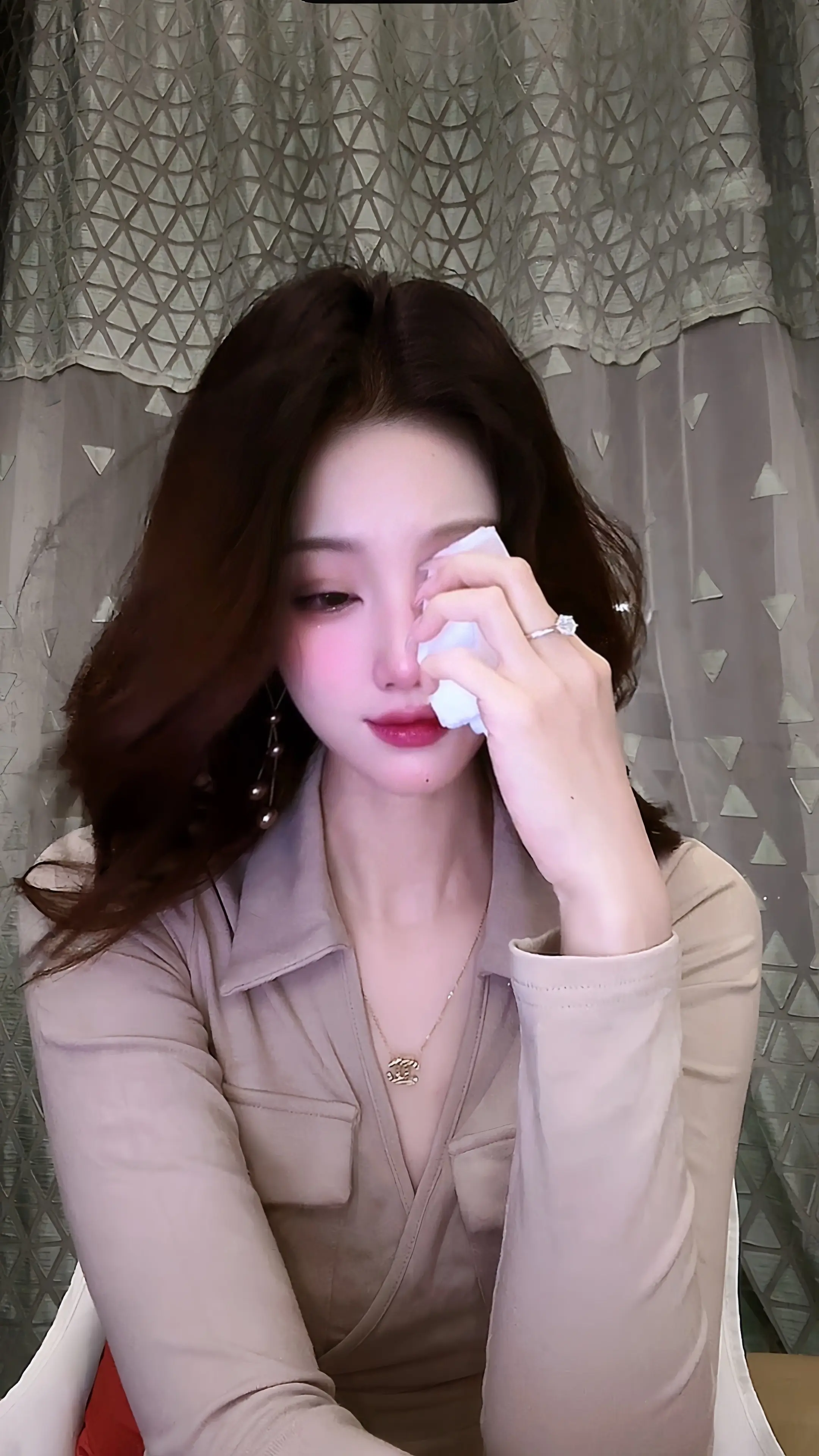 那就祝我们都能睡的到好觉.