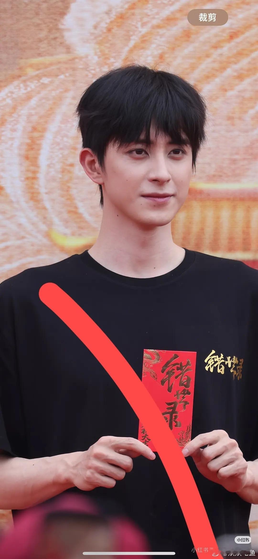 敖瑞鹏和张淼怡这剧有拍的必要吗？从IP到演员一眼到头的扑街，还不如短剧演员好看
