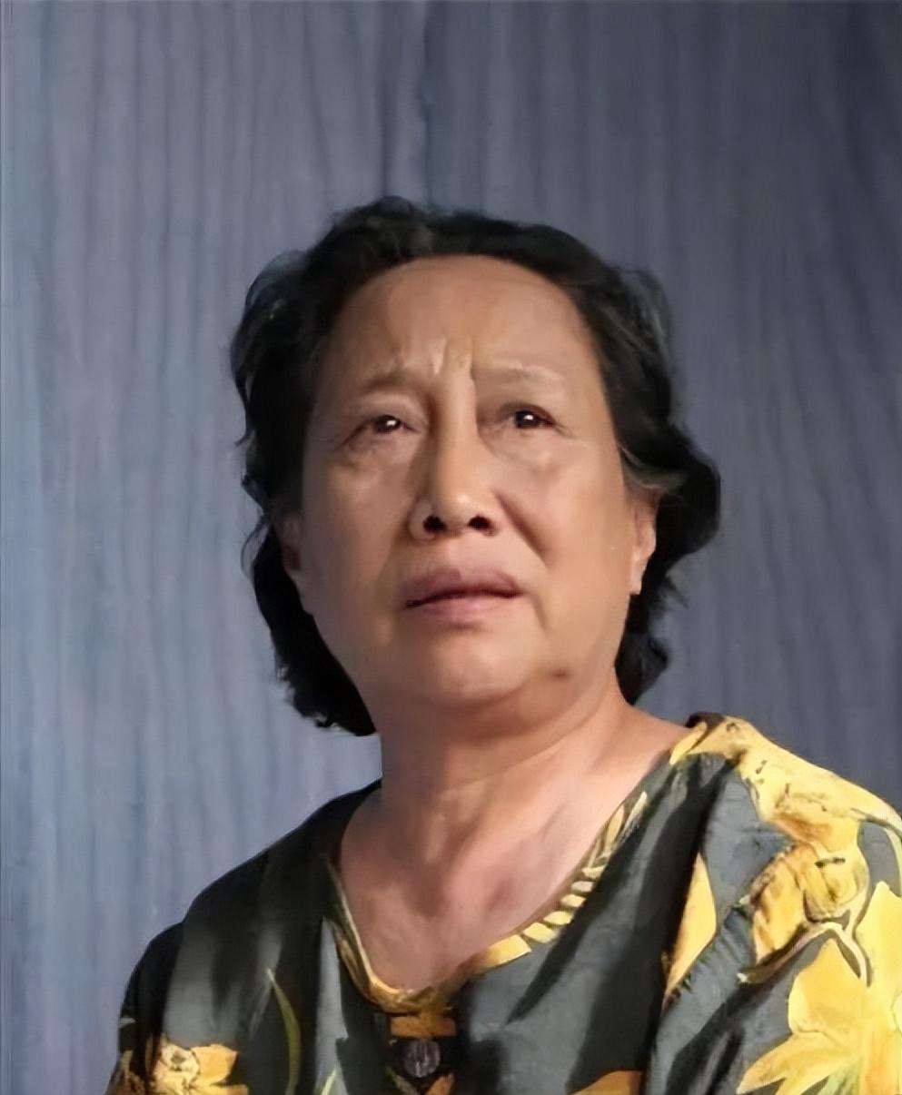 1980年，演员孙桂田花2.6万在北京故宫旁买了一个四合院，后来她又陆陆续续买了