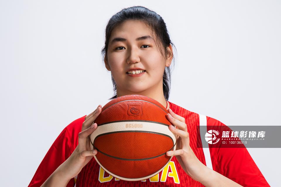 咱们张子宇得小心应对韩国女篮啦！

后天，即13日晚上，女篮亚洲杯就要开幕

我