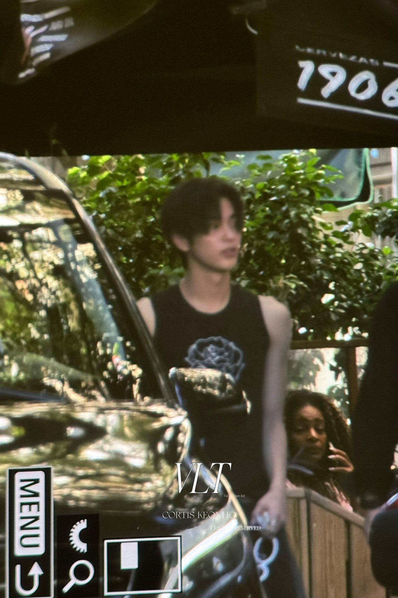 港男 ​​​