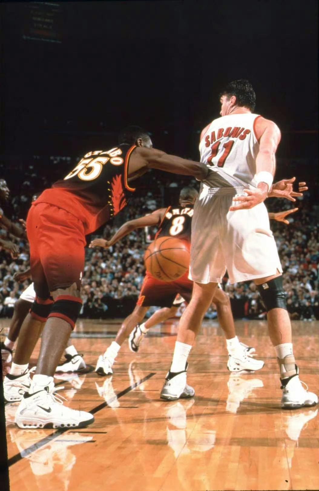 策应大师萨博尼斯