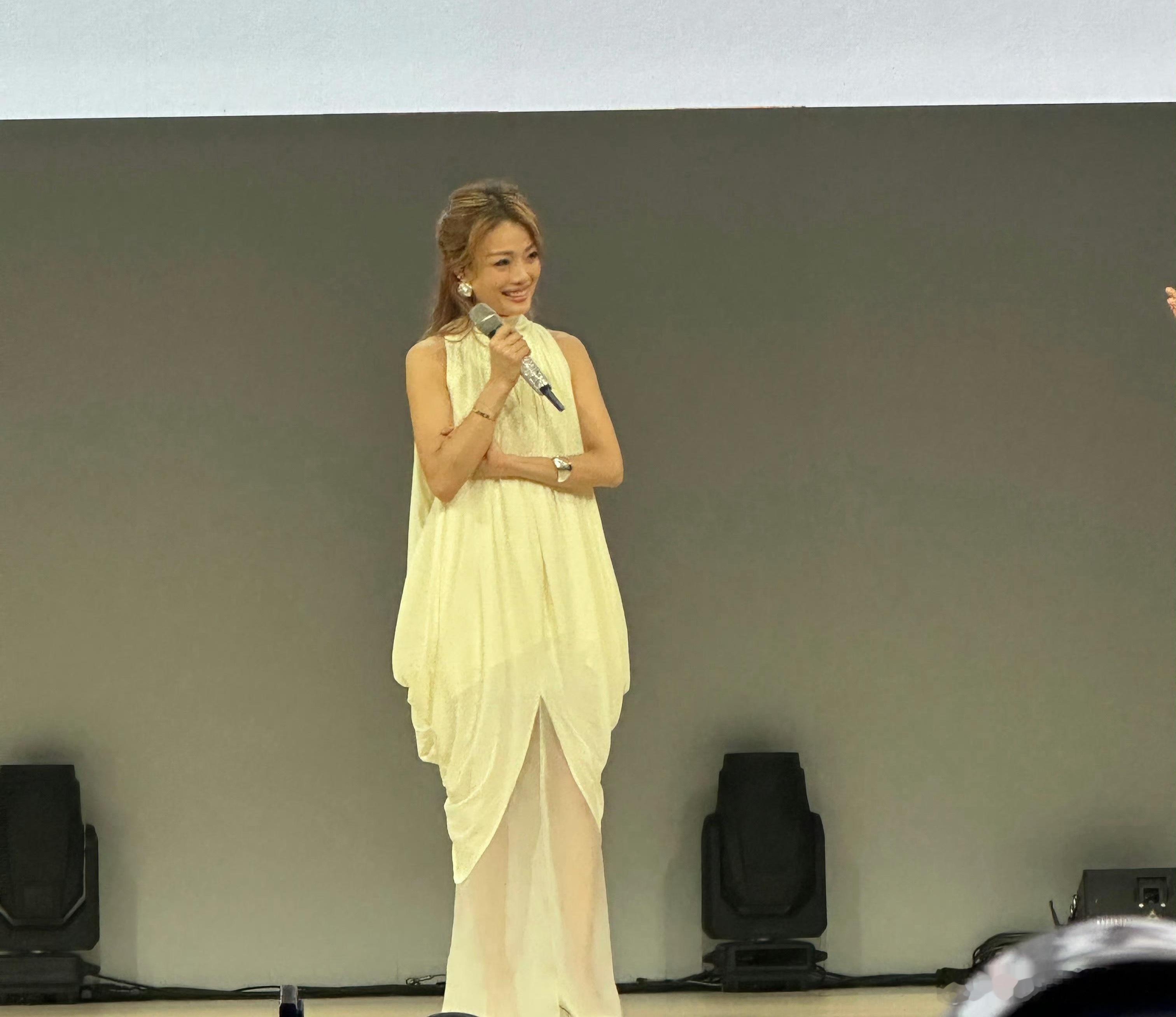 每分钟卖一台的全新吉利星愿上市容祖儿同款全新吉利星愿上市，限时价格6.18万元～