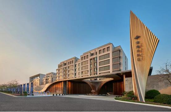 停工多年，福州世茂帝封江项目有了新进展！

近日，上海世茂股份发布了2025年年