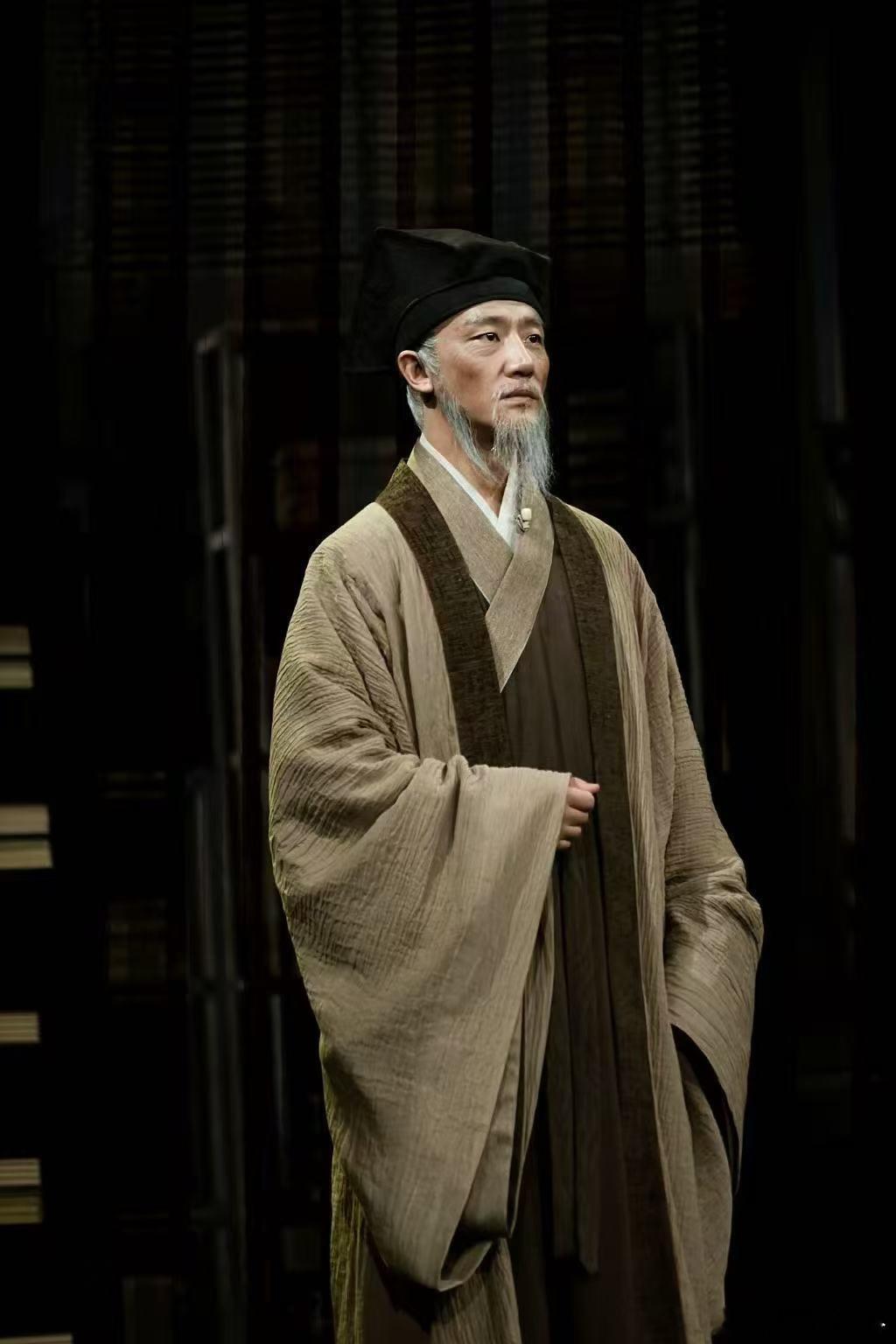 黄轩老年妆黄轩演的司马光谁懂啊！黄轩这个老年妆一出来，直接把司马光的一生演活了！