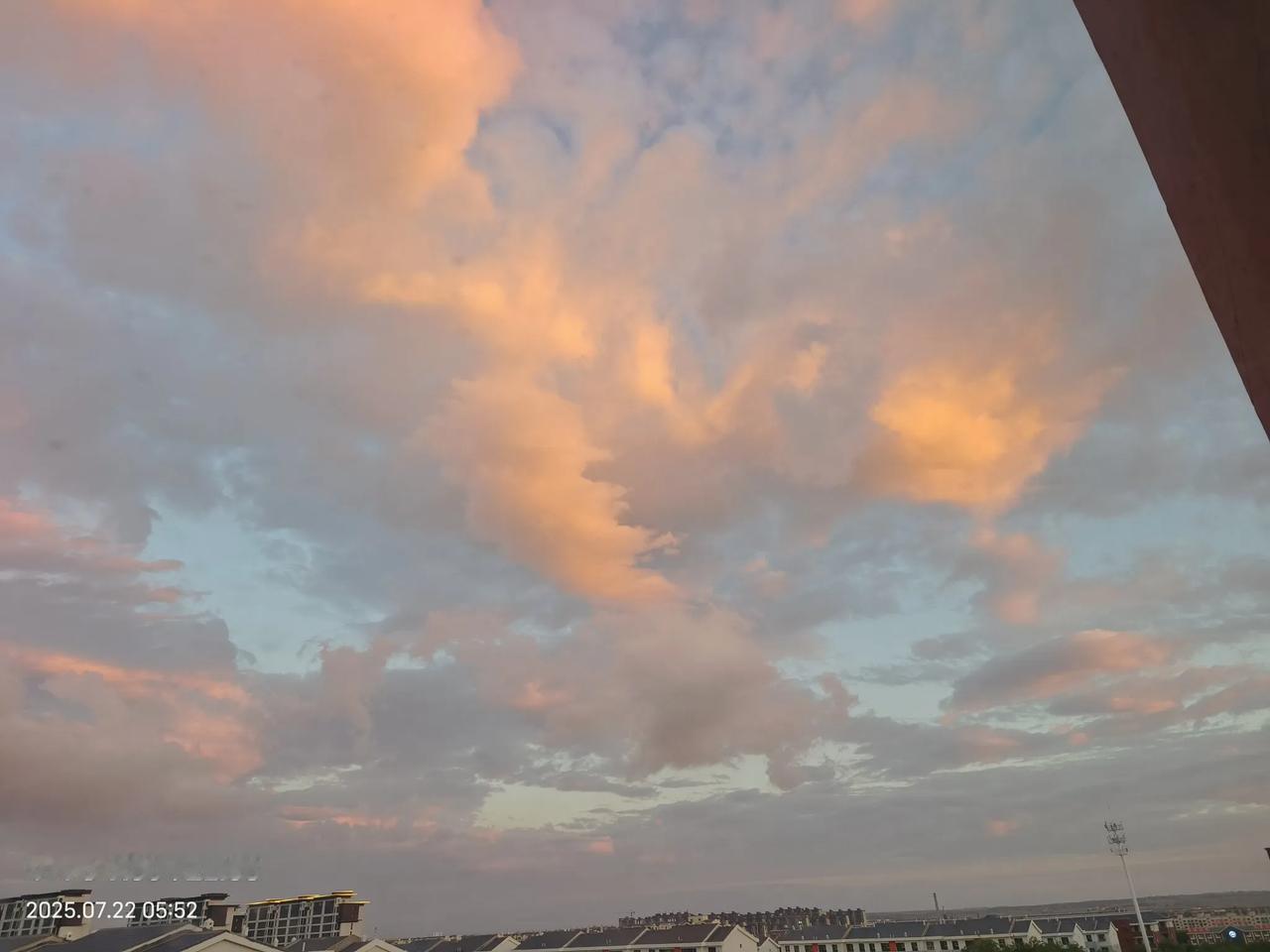 你手机相册里最美的天空照是什么