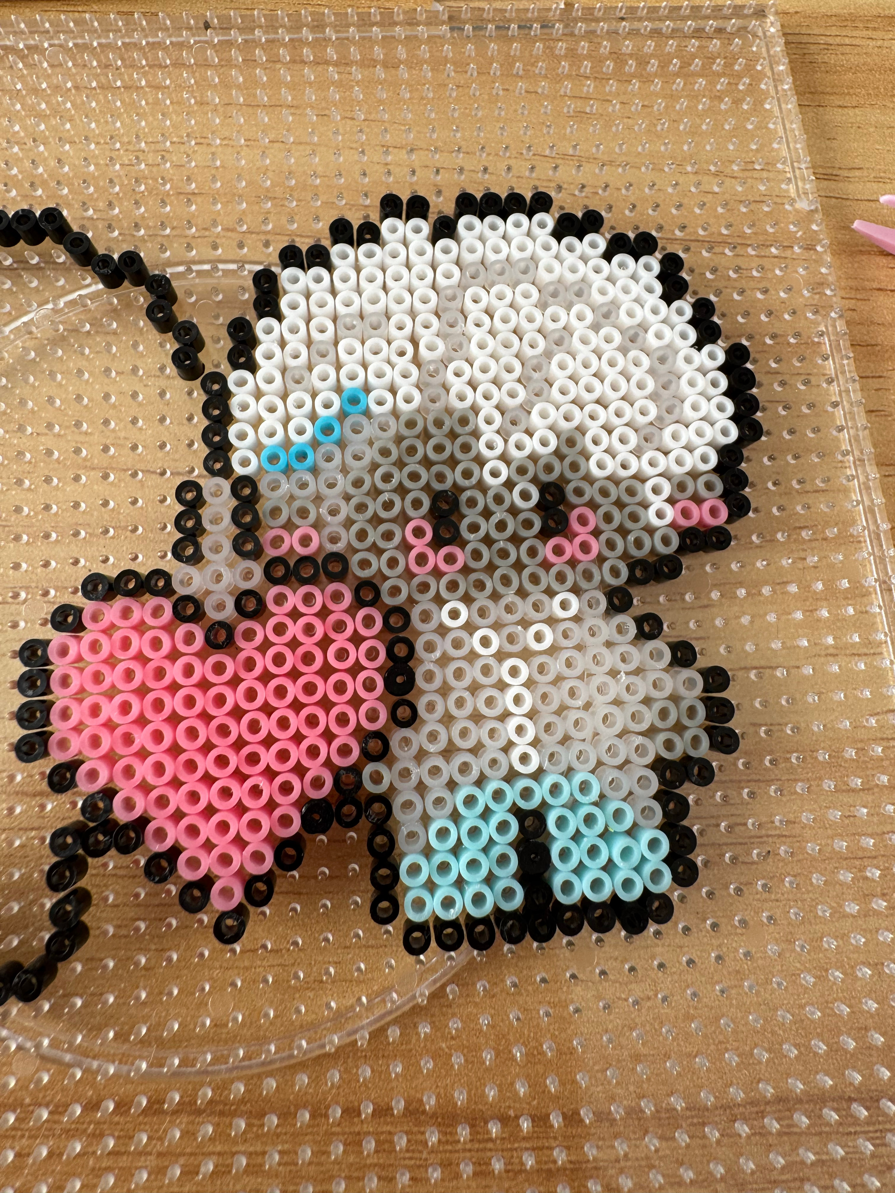 诡秘们这是一个黑皮耀文 妈的拼完头发才发现用错色了 等我下次配齐色再做一个白皮