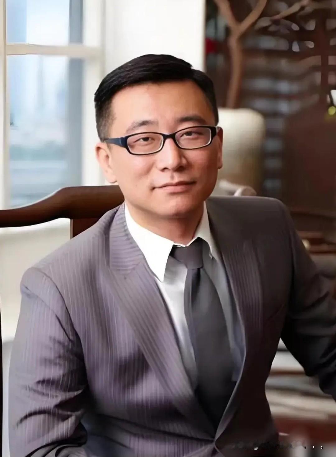 顶尖精英犯案敲警钟，法律红线不可随意触

许垚被执行死刑这件事，属实让人五味杂陈