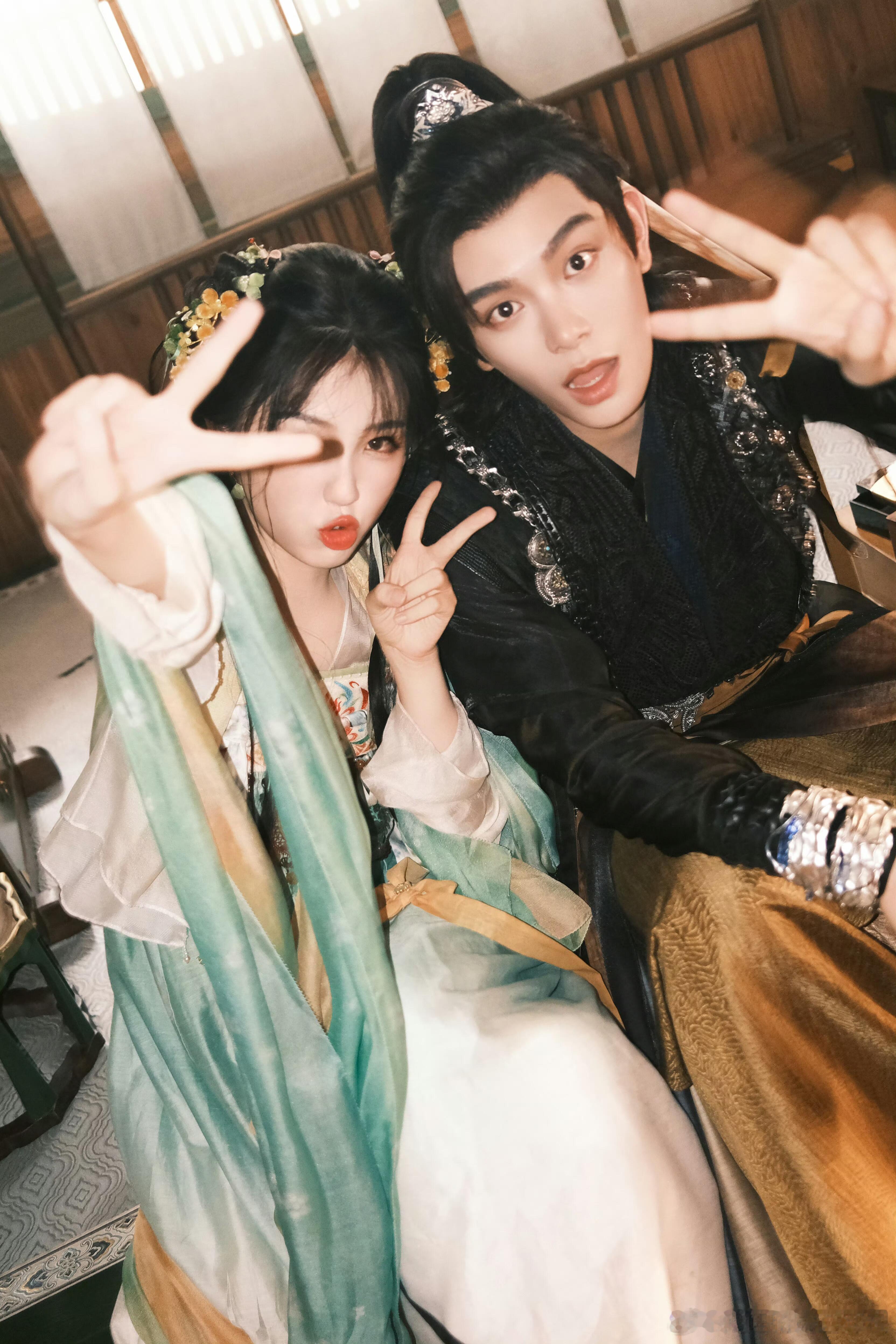 虞书欣丁禹兮永夜星河一周年永夜星河一周年了  虞书欣、丁禹兮《永夜星河》开播一周