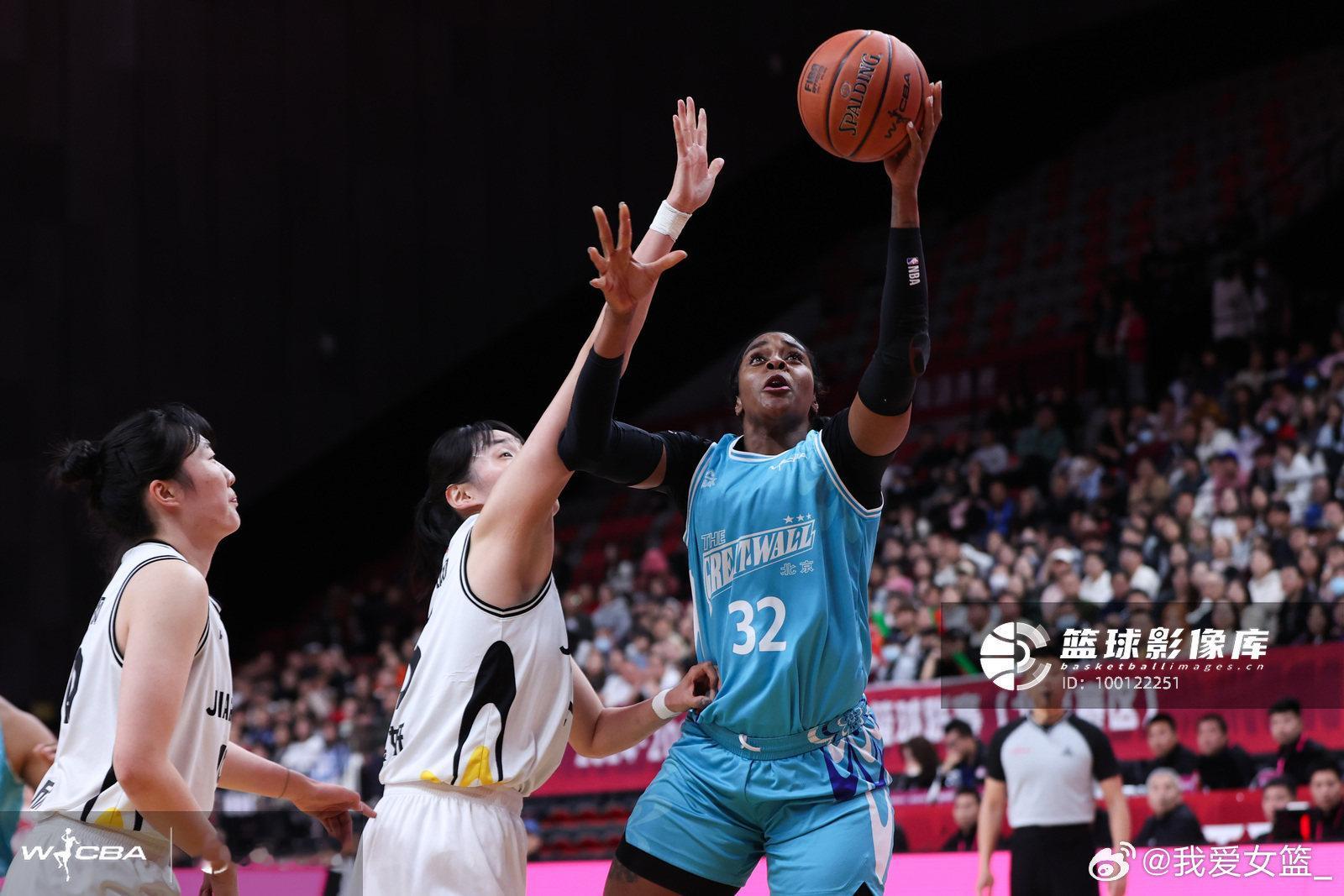 【仙扬-帕克加盟山东女篮 成征战WCBA赛季最多的外援】今天中午，山东高速女篮官