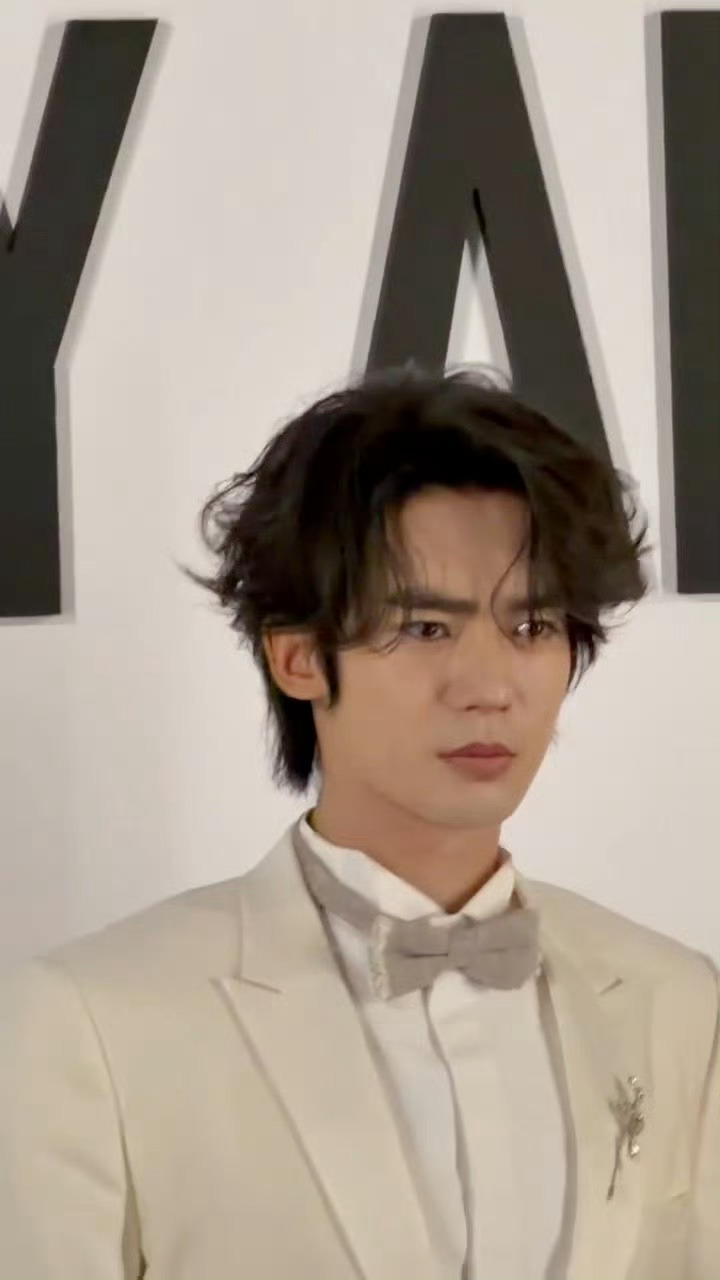 于适、侯明昊 今日线下活动生图直出🈶友友们来品鉴