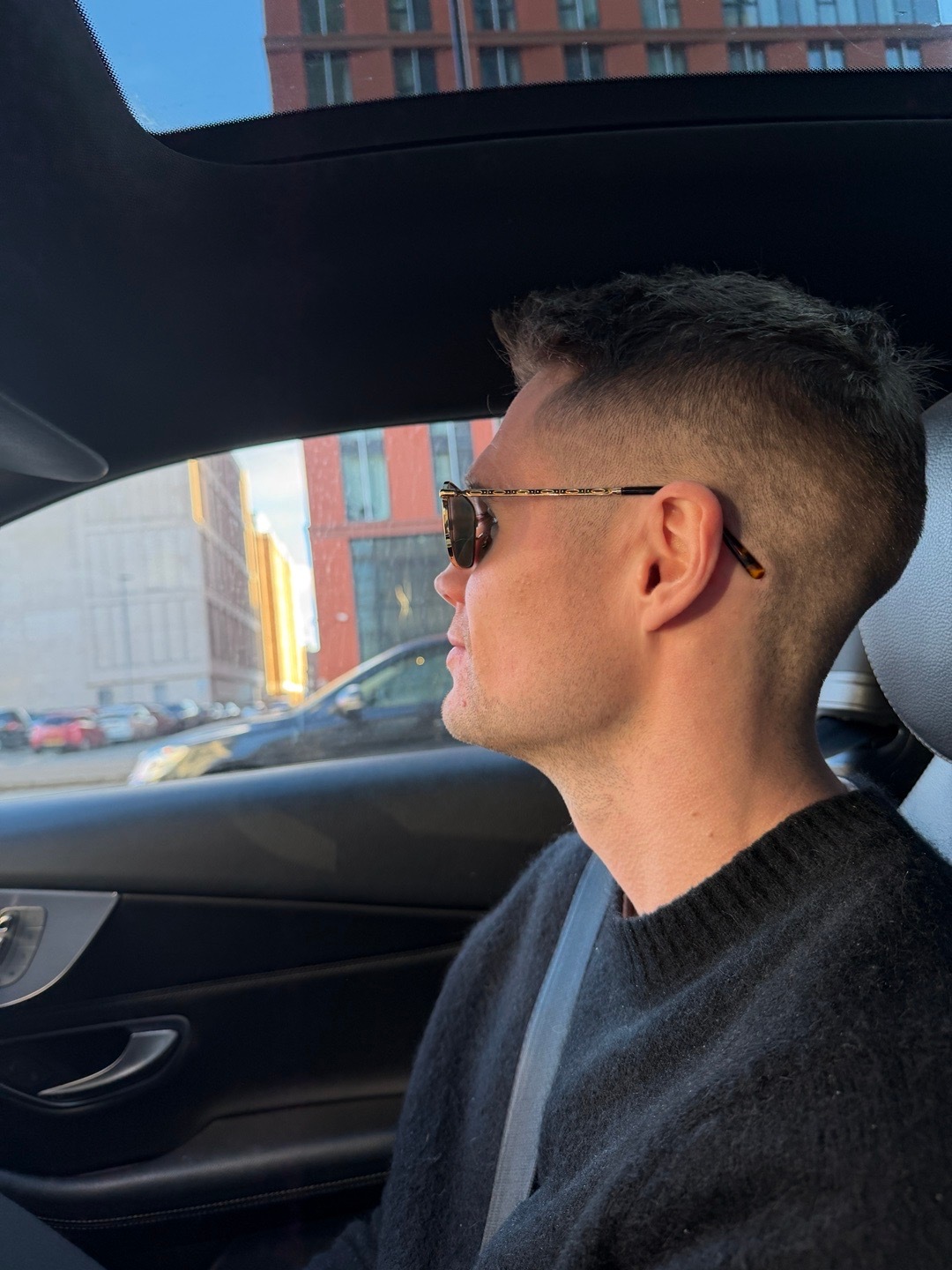 同事长得好像麦克托米奈怎么办 